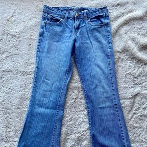 Levi’s Medium Wash Super Low Rise Bootcut Vintage Women’s Jeans Size 9